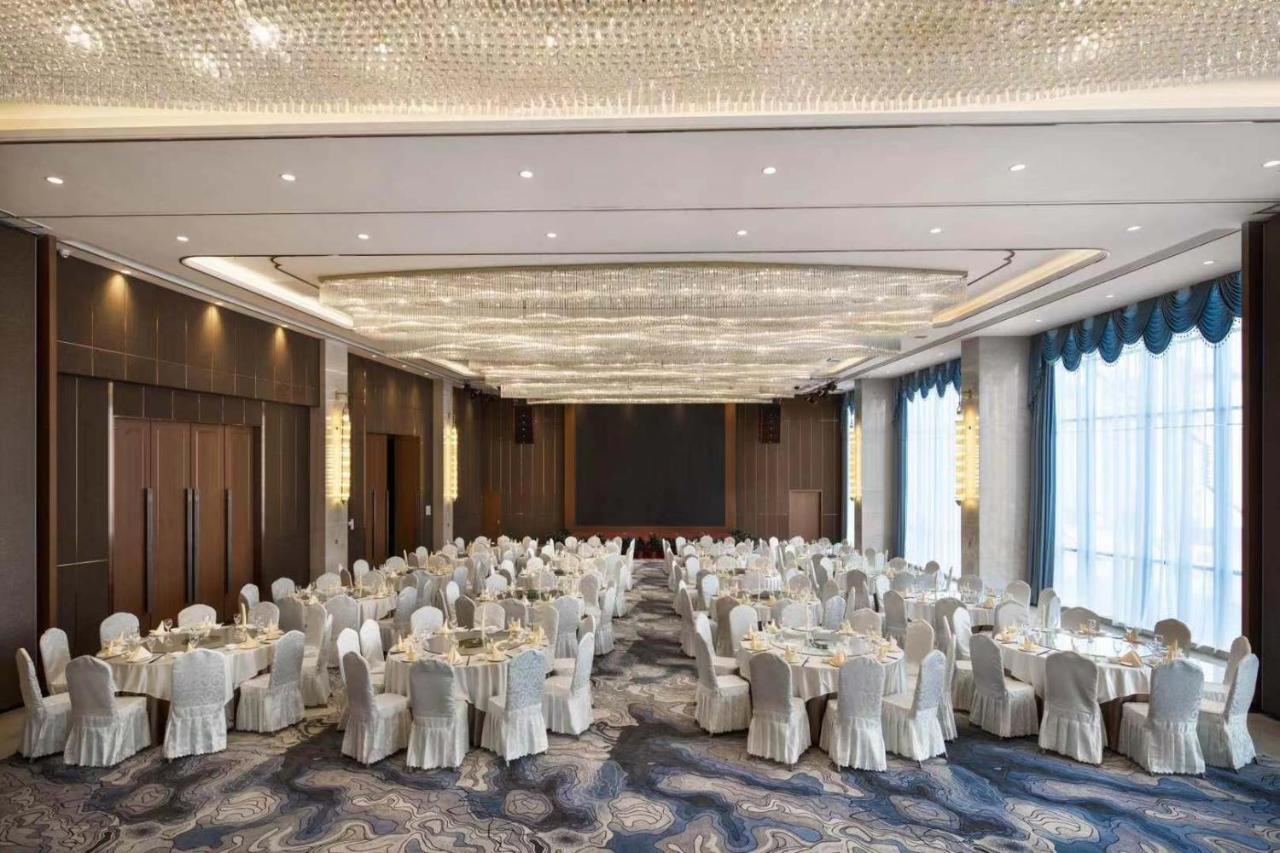 Ramada Plaza By Wyndham Enshi Hotel ภายนอก รูปภาพ